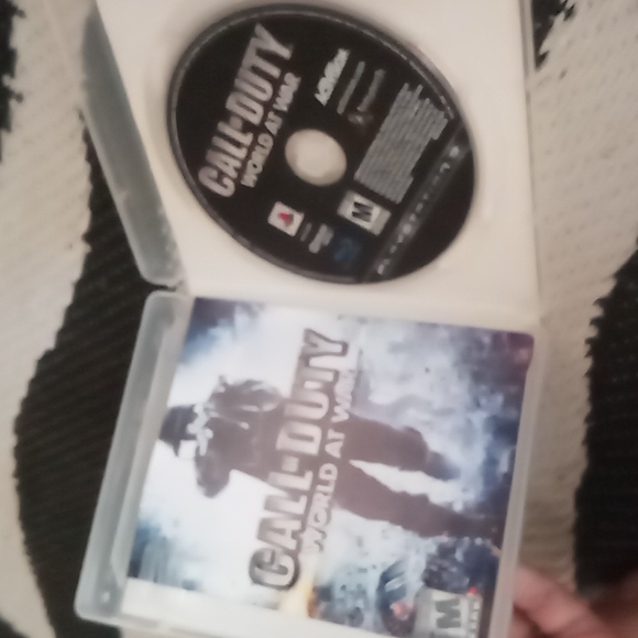 CALL OF DUTY WORLD AT WAR PS3 GAME - Picture 7 of 11